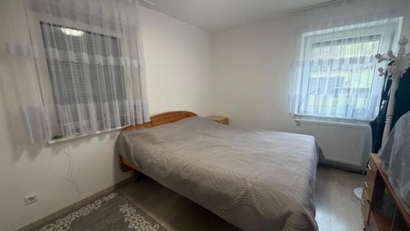 Altbach Gepflegte, sanierte 3 Zimmerwohnung mit Balkon - gut vermietet. Wohnung kaufen