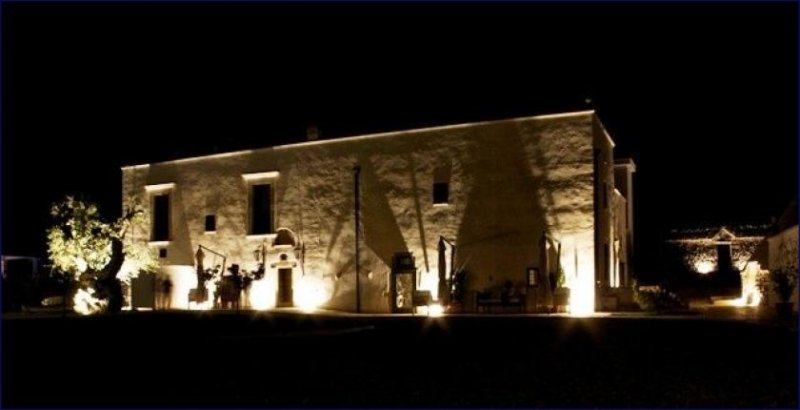 Crispiano ***Großes Landhaus mit 50 Hektar Landfläche in Apulien, sucht neuen Eigentümer*** Haus kaufen