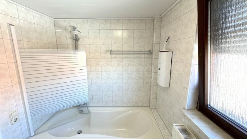 Leingarten TOP PREIS! ++ 1-2 FAMILIENHAUS IN ZENTRALER LAGE VON LEINGARTEN! ++ VIELE MÖGLICHKEITEN DER NUTZUNG!! ++ Haus kaufen