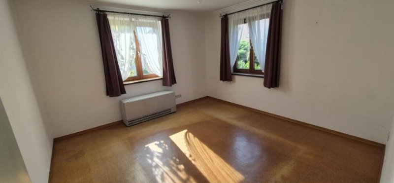 Sachsenheim Ihr neues Zuhause mit viel Raum für Ideen! Haus kaufen