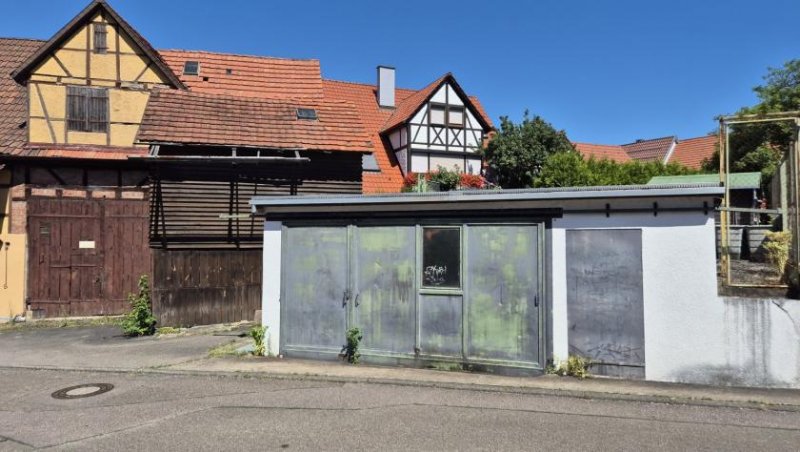 Löchgau Vielseitiges 3-Familienhaus mit Nebengebäuden - Viel Potenzial für Kapitalanleger oder Handwerker Haus kaufen