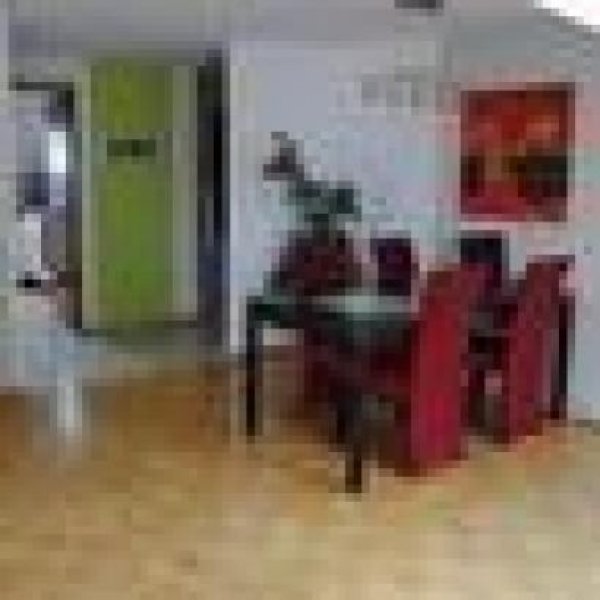 Obersontheim Schicke 4 Zimmer Wohnung - 98 m² + 180 m² Garten - EBK - Kleine Einheit - Garage Wohnung kaufen