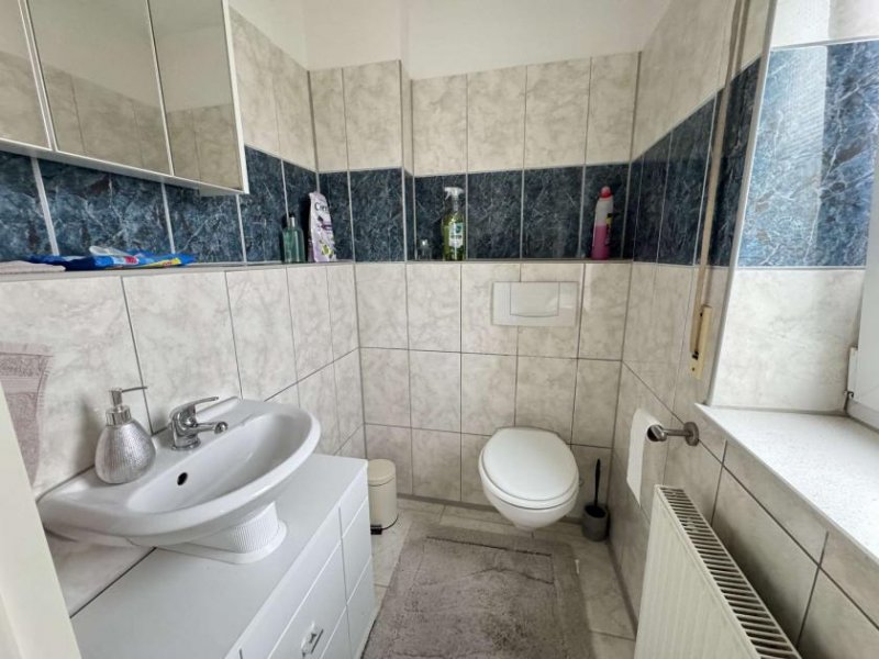 Bretten Familien aufgepasst! Große Doppelhaushälfte mit Terrasse und Garage in Bretten Haus kaufen