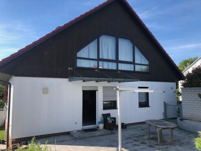 Bretten Tolles Anwesen 2711 qm² ; Haus mit Einliegerwohnung / Doppelgarage wartet auf Sie. Haus kaufen