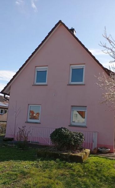 Oberderdingen Einfamilienhaus zentrumsnah und doch ruhig, großer Garten , Objekt mit Potential! Haus kaufen