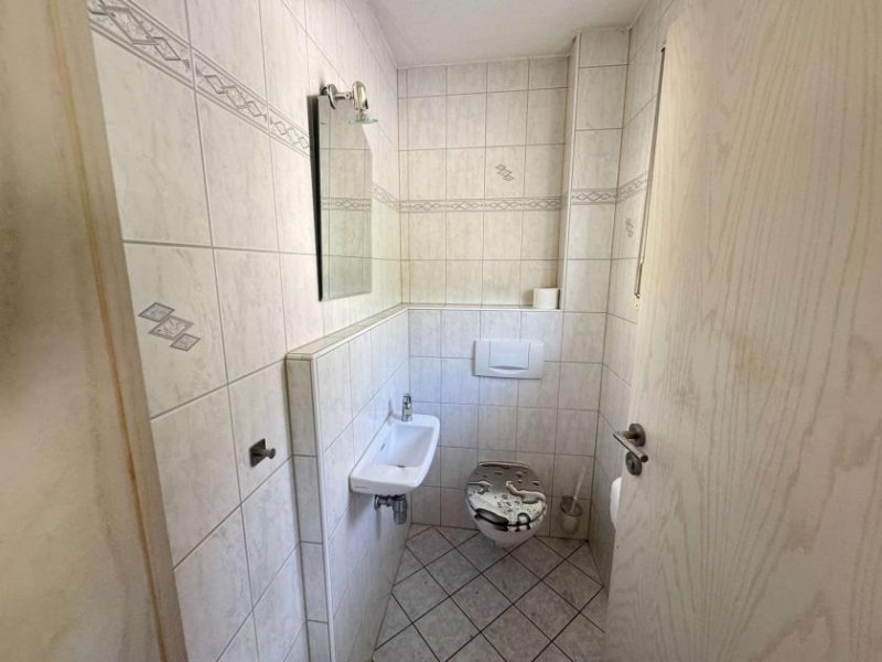 Oberderdingen Reihenhaus in familienfreundlichem Umfeld Haus kaufen