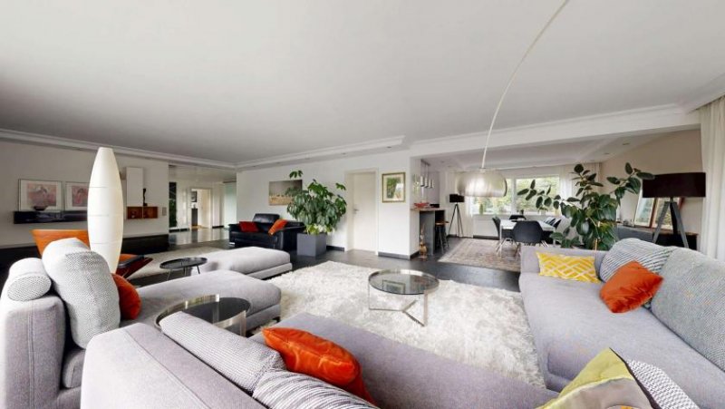 Eisingen (Enzkreis) Exklusives, großes Einfamilienhaus in guter und ruhiger Ortsrand-Lage Haus kaufen