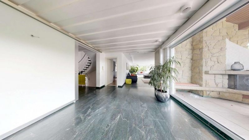 Eisingen (Enzkreis) Exklusives, großes Einfamilienhaus in guter und ruhiger Ortsrand-Lage Haus kaufen