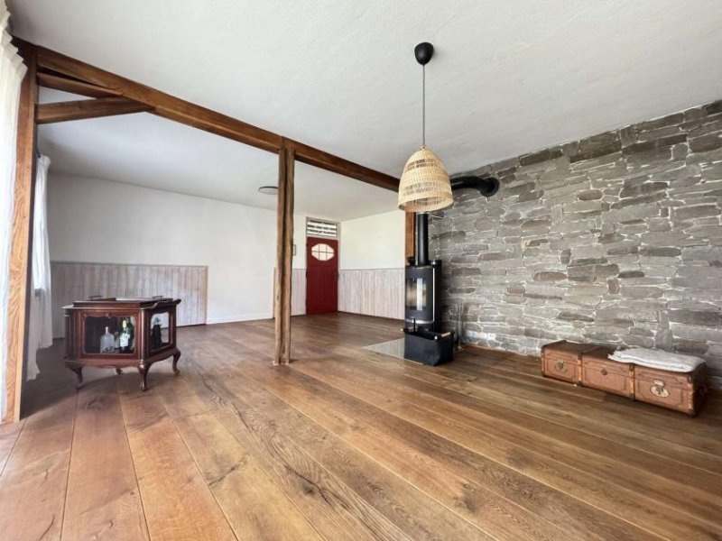 Eisingen (Enzkreis) Haus mit viel Platz für die Familie+schöner Garten+Keller+2 Garagen Haus kaufen