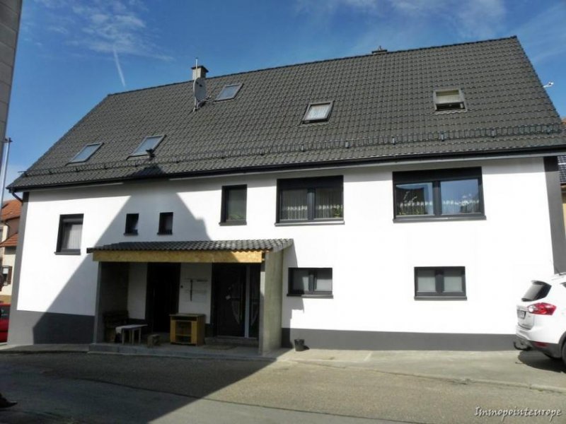 Schömberg (Landkreis Calw) Attraktives Mehrfamilienhaus mit 4 Wohneinheiten zentral in Althengestett gelegen Haus kaufen