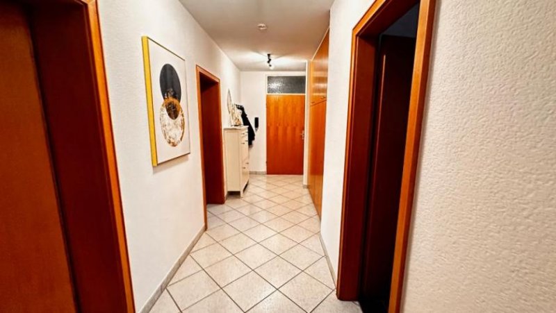 Schömberg (Landkreis Calw) Sehr schöne 3 Zimmerwohnung in Schömberg mit grandiosem Panorama! Wohnung kaufen