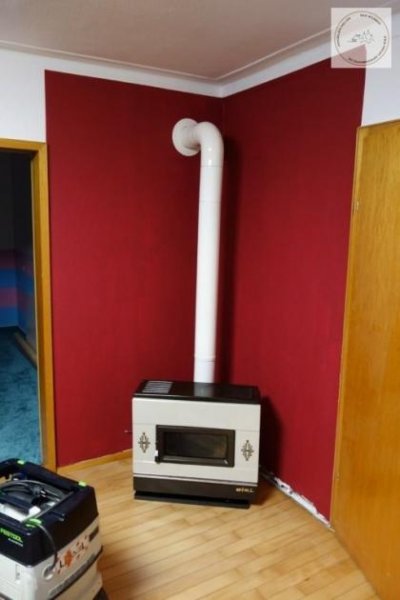 Straubenhardt VORLAUF - 1 Familienhaus mit Potenzial und sehr großem Garten Haus kaufen