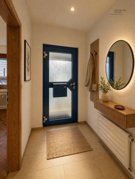 Höfen an der Enz Sanierte 6,5 Zimmer Wohnung in zentraler Lage Wohnung kaufen