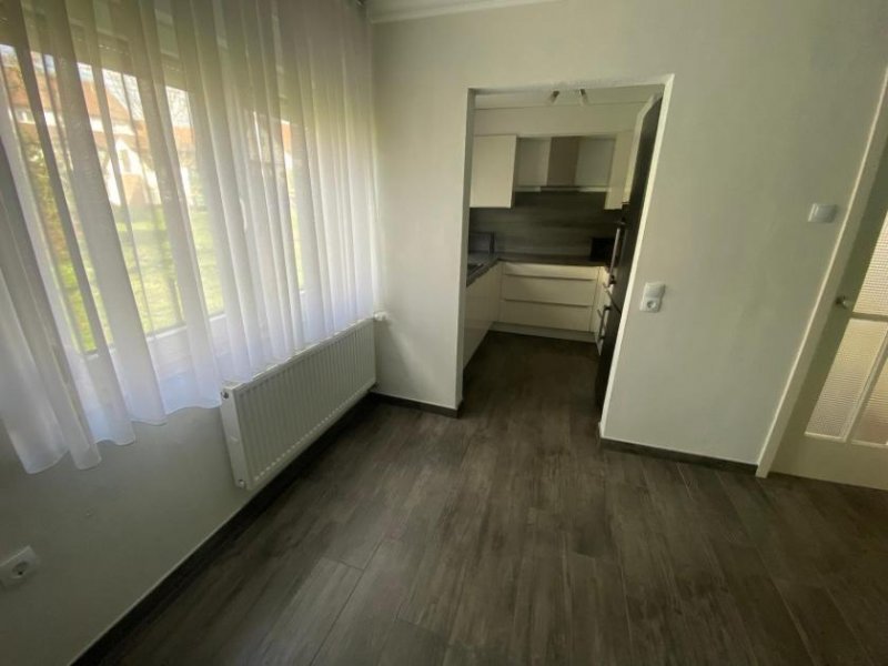 Illingen (Enzkreis) Provisionsfrei für Käufer - Renovierte Doppelhaushälfte mit großem Garten Haus kaufen