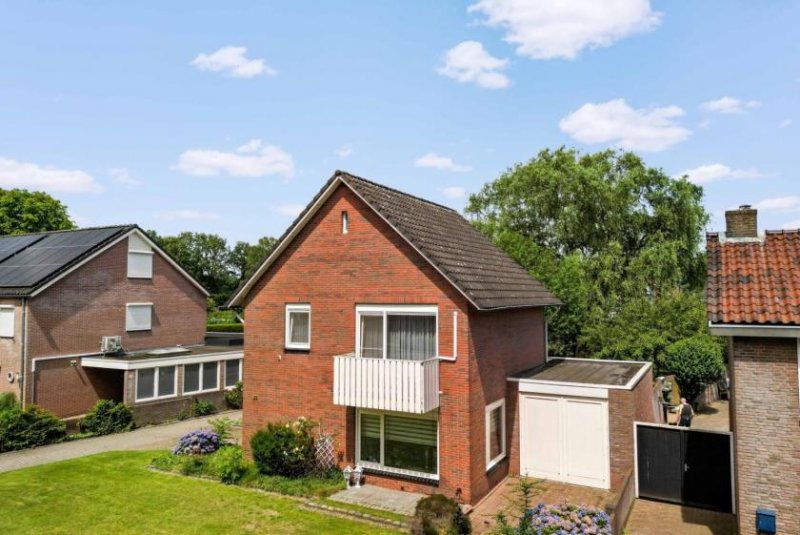 OVERDINKEL ***Europa-Makler*** Wunderschön gelegenes freistehendes Haus, Ihre Wellness-Oase zu Hause, 8 Schlafzimmer möglich !!! Haus