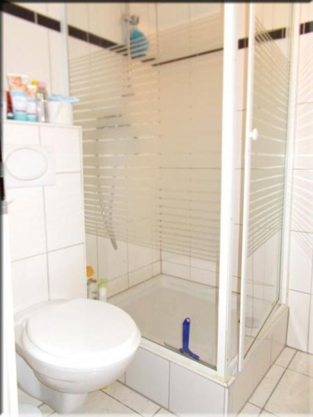 Rastatt 2 Wohnungen / Laden - Garage
netto Kalt 16.440,- p.a. Wohnung kaufen