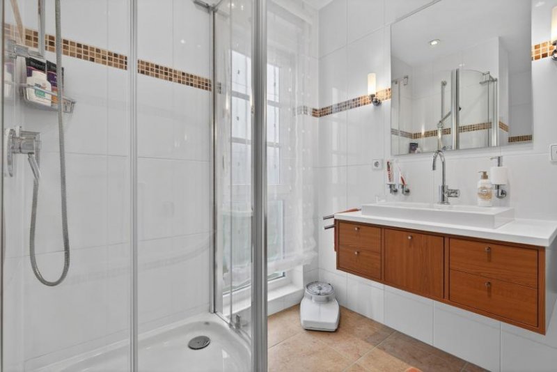 Rastatt Seltene Gelegenheit: Gepflegtes Zweifamilienhaus mit viel Platz, Ruhe und Entwicklungspotential Haus kaufen