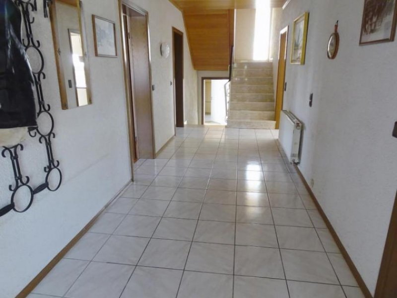 Rülzheim ObjNr:B-18697 - Helles 2 - Familienhaus in ruhiger Lage von Rülzheim Haus kaufen