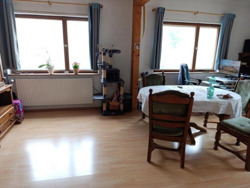 Lug ObjNr:19723 - Großzügiges 1-2 Familienhaus in Lug Haus kaufen