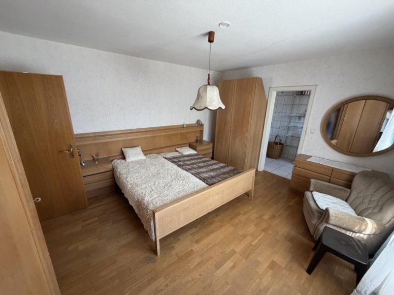 Herxheim bei Landau Gepflegtes Wohnhaus mit Garage und kleinem Garten in ruhiger und zentraler Lage Haus kaufen