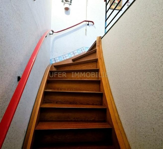 Insheim Solides Ein-bis Zweifamilienhaus mit kleinem Garten und Innenhof in Insheim/SÜW Haus kaufen