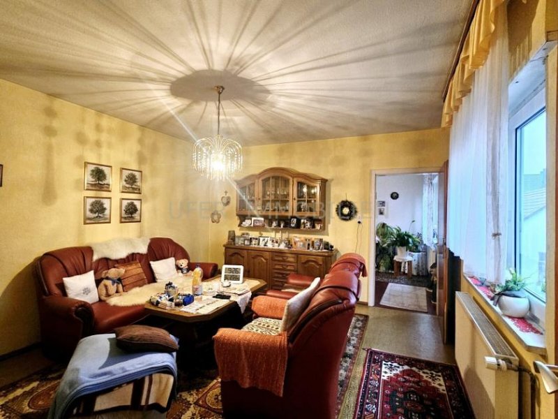 Insheim Solides Ein-bis Zweifamilienhaus mit kleinem Garten und Innenhof in Insheim/SÜW Haus kaufen