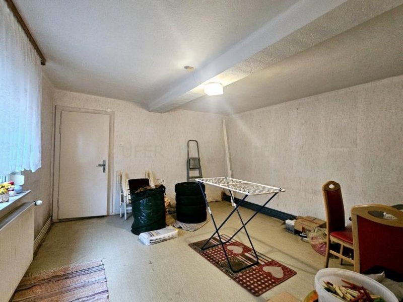 Insheim Solides Ein-bis Zweifamilienhaus mit kleinem Garten und Innenhof in Insheim/SÜW Haus kaufen