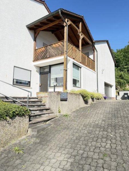 Gleiszellen-Gleishorbach Wohnhaus in traumhafter Lage mit viel Platz und herrlichem Fernblick Haus kaufen