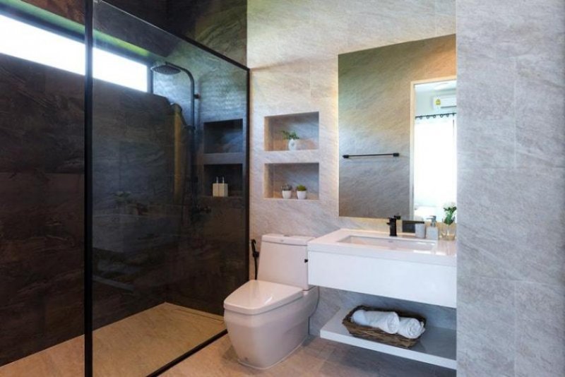 Hua Hin 2 große Villen, 1 Preis, komplett ausgestattet, mit Meer- und Bergblick Haus kaufen