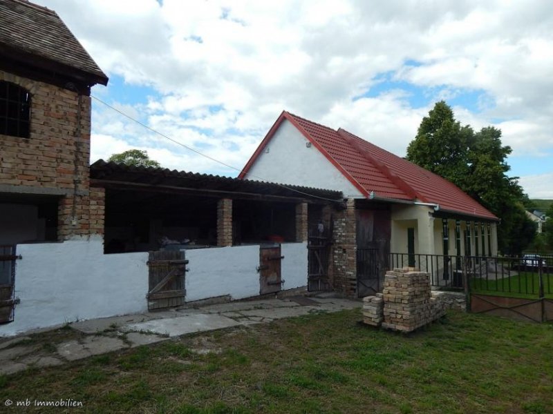 Somberek Charmanter Schwabenhof zum fertig renovieren in Somberek - Südungarn / Baranya Haus kaufen