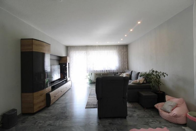 Villingen-Schwenningen Kapitalanlage oder Eigennutz - Gepflegte 2 Zimmer Wohnung mit Balkon und Garage Wohnung kaufen