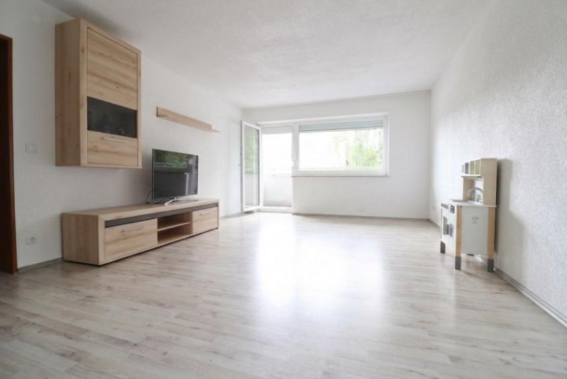 Villingen-Schwenningen Leerstehend & sofort verfügbar – 2-Zimmer-Wohnung mit Balkon und Garage in Villingen Wohnung kaufen
