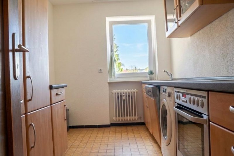 Villingen-Schwenningen Leerstehend & sofort verfügbar – 2-Zimmer-Wohnung mit Balkon und Garage in Villingen Wohnung kaufen