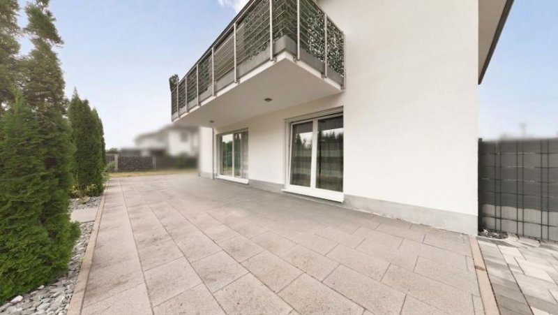 Villingen-Schwenningen Wohnkomfort mit Garten und Terrasse: Großzügige 2,5-Zimmer-Wohnung im Schilterhäusle Wohnung kaufen