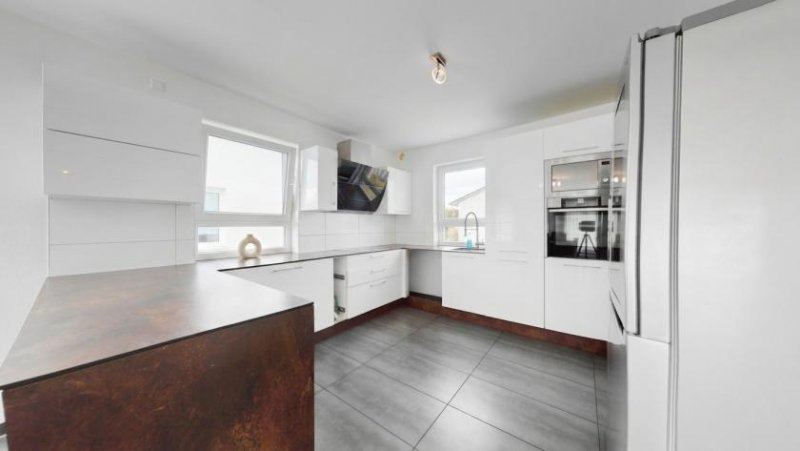 Villingen-Schwenningen Wohnkomfort mit Garten und Terrasse: Großzügige 2,5-Zimmer-Wohnung im Schilterhäusle Wohnung kaufen