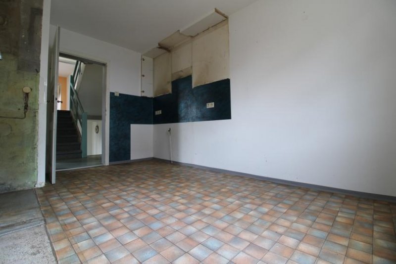 Geisingen Sanierungsbedürftiges Einfamilienhaus mit großem Potenzial in Geisingen/Gutmadingen Haus kaufen