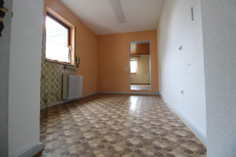 Geisingen Sanierungsbedürftiges Einfamilienhaus mit großem Potenzial in Geisingen/Gutmadingen Haus kaufen