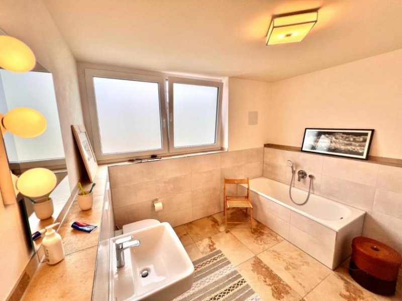 Singen (Hohentwiel) Hochwertige Maisonette mit Loftfeeling, Design-Elementen & Panorama Sonnenterrasse Wohnung kaufen