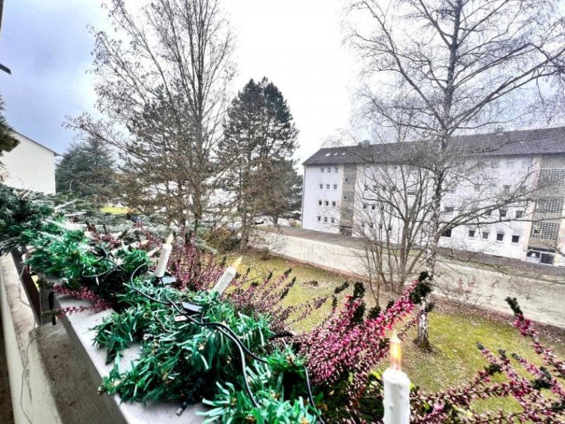 Singen (Hohentwiel) Mehrfamilienhaus mit 9 Wohneinheiten in Singen zu verkaufen Gewerbe kaufen