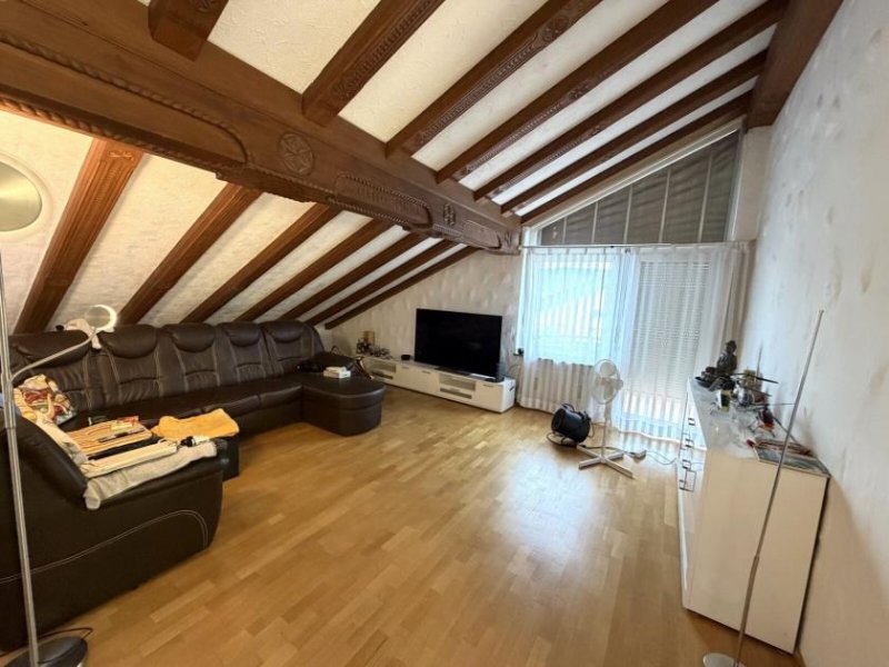 Büsingen am Hochrhein ETAGENWOHNUNG mit 2 Bädern, 2 Balkonen, 1 Terrasse, Keller, Stellplatz... Wohnung kaufen