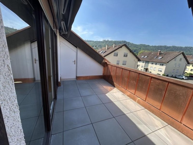 Büsingen am Hochrhein **Schickes Wohnen mit Teilrheinblick im Dachgeschoss** Wohnung kaufen