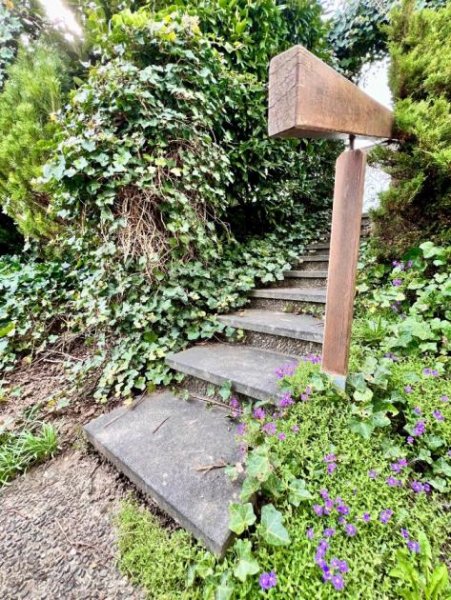 Aach (Landkreis Konstanz) Vom ersten Blick verliebt – Wohntraum mit Garten und Wintergarten in Aach Haus kaufen