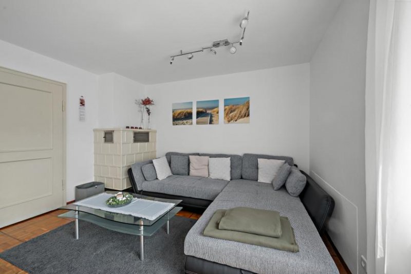 Tuttlingen PROVISIONSFREI - Charmantes Einfamilienhaus mit 2 Garagen am Waldrand Haus kaufen