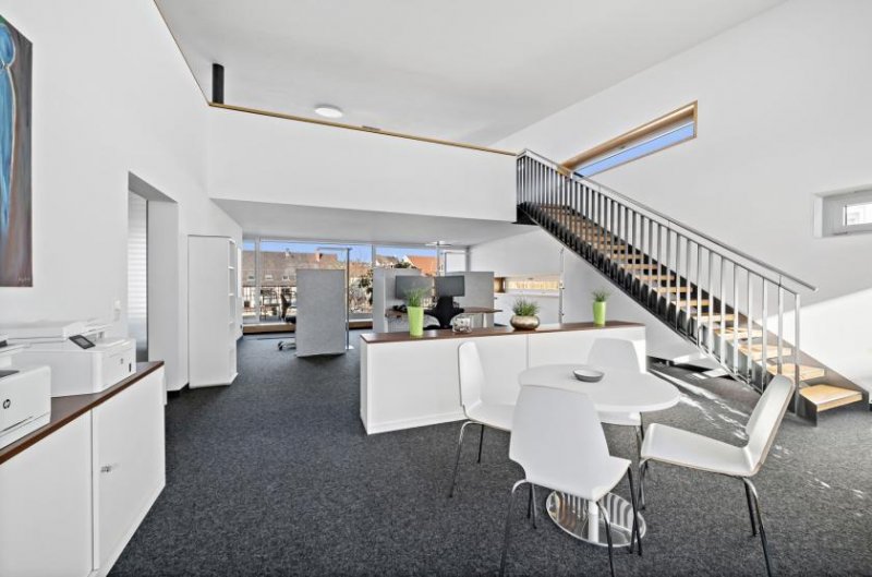 Tuttlingen PROVISIONSFREI - Exklusive 4-Zimmer-Penthauswohnung mit Blick auf die Donau Wohnung kaufen