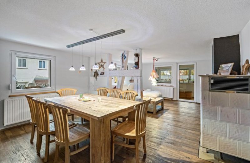 Tuttlingen PROVISIONSFREI - Renoviertes Haus mit 2 Wohneinheiten und Terrasse im Möhringer Städtle Haus kaufen