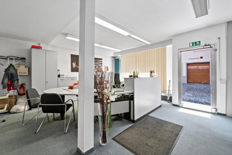 Mühlheim an der Donau PROVISIONSFREI - Großes Haus mit Platz für die ganze Familie, inkl. Laden- bzw. Bürofläche Haus kaufen