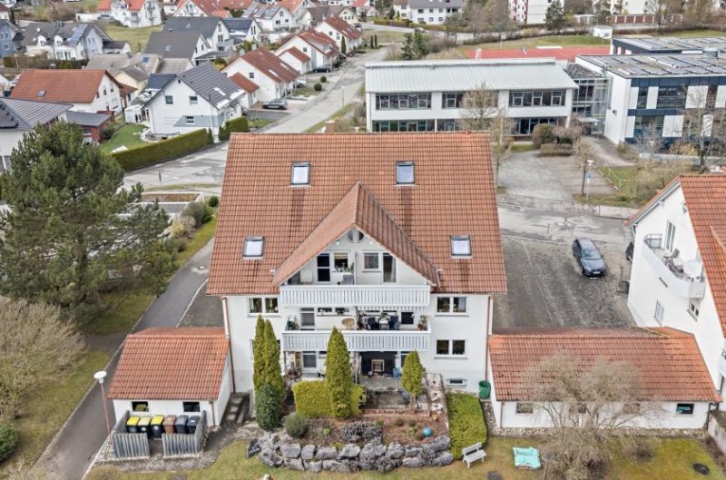 Mühlheim an der Donau PROVISIONSFREI- Mehr Raum fürs Leben: 4-Zimmer-Dachwohnung mit großem Studio im Dachspitz Wohnung kaufen