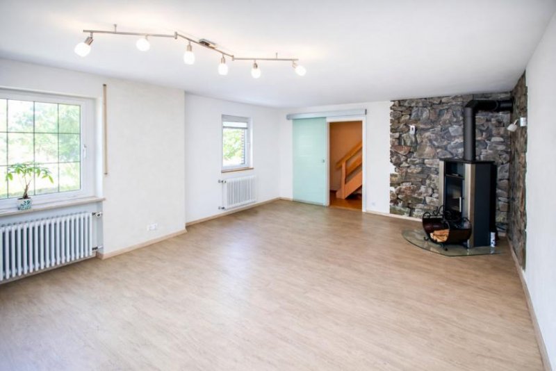 Rottweil Einfamilienhaus mit Traumgrundstück direkt am Neckar in Rottweil-Bühlingen Haus kaufen