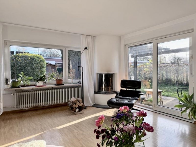 Freiburg im Breisgau Großzügiger Reihenbungalow mit Garten Haus kaufen