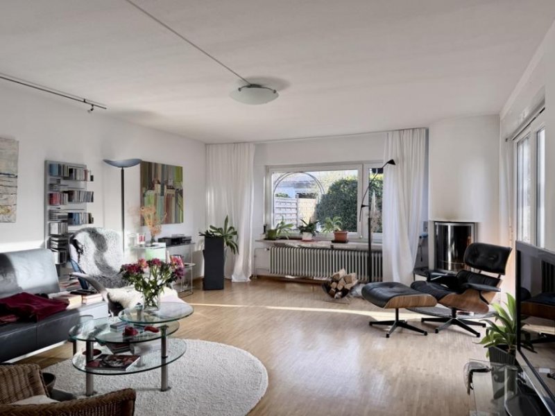 Freiburg im Breisgau Großzügiger Reihenbungalow mit Garten Haus kaufen